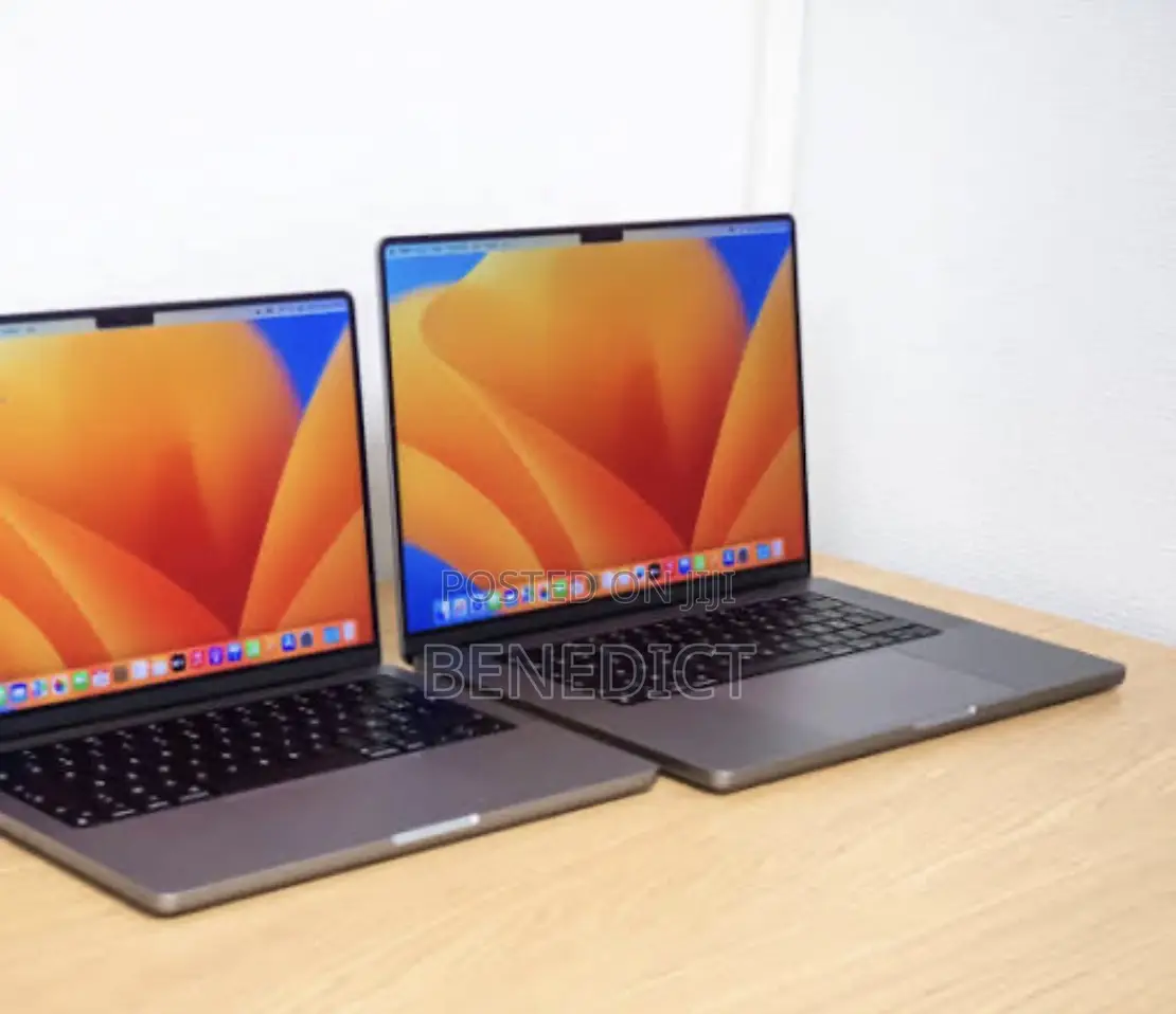 New Apple MacBook Pro Max 2023 M2 14-inch 8GB Intel Core i7 SSD 256GB