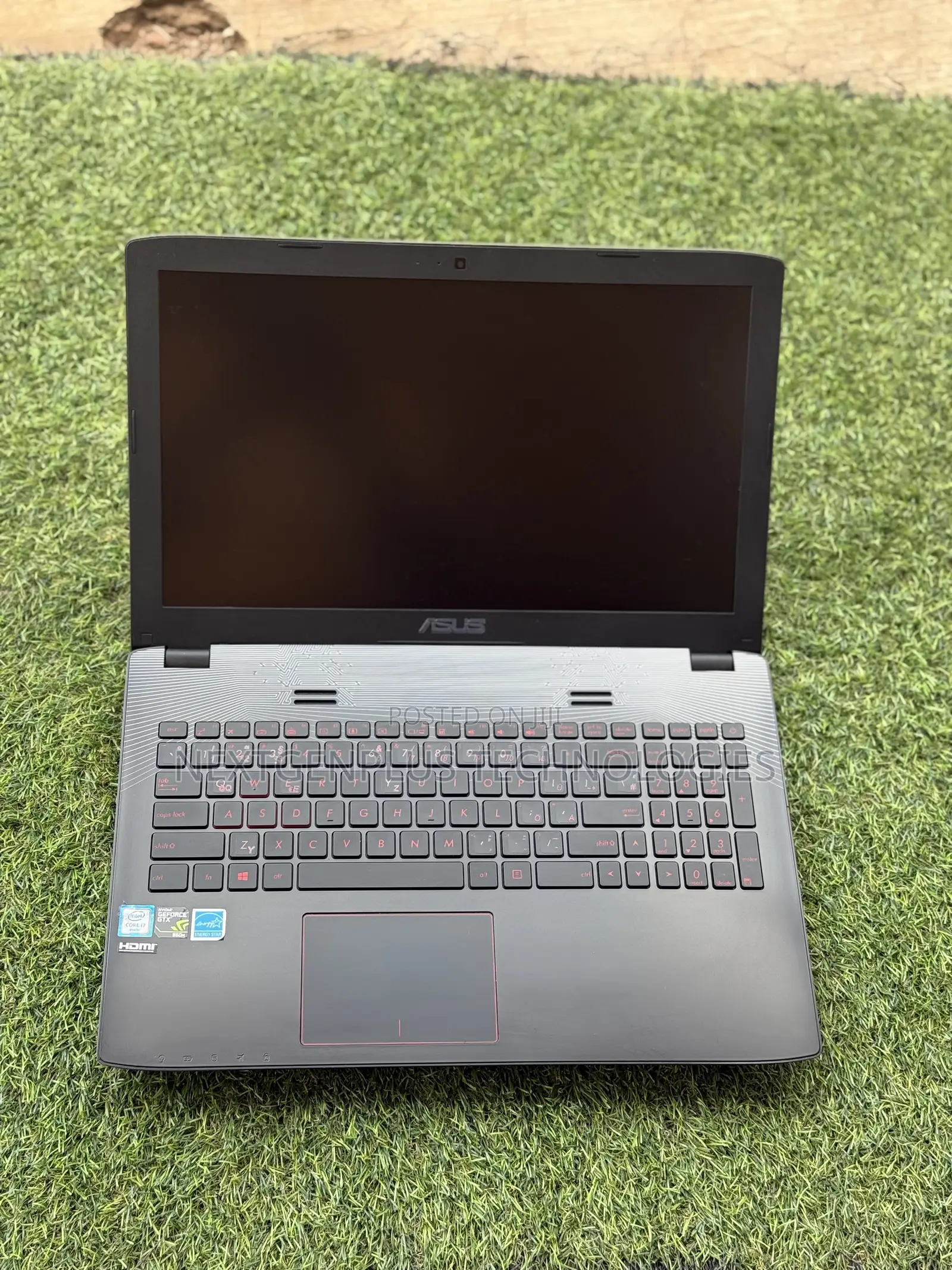 Laptop Asus ROG Strix G17 16GB Intel Core i7 SSD 512GB