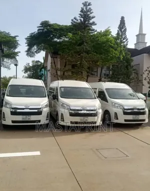 Mini Bus Rental, Rent a Toyota Hiace