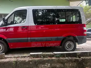 Mercedes-Benz Sprinter 2013 Red