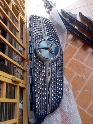 Grille for Mercedes C-Class Black Chrome Amg Style
