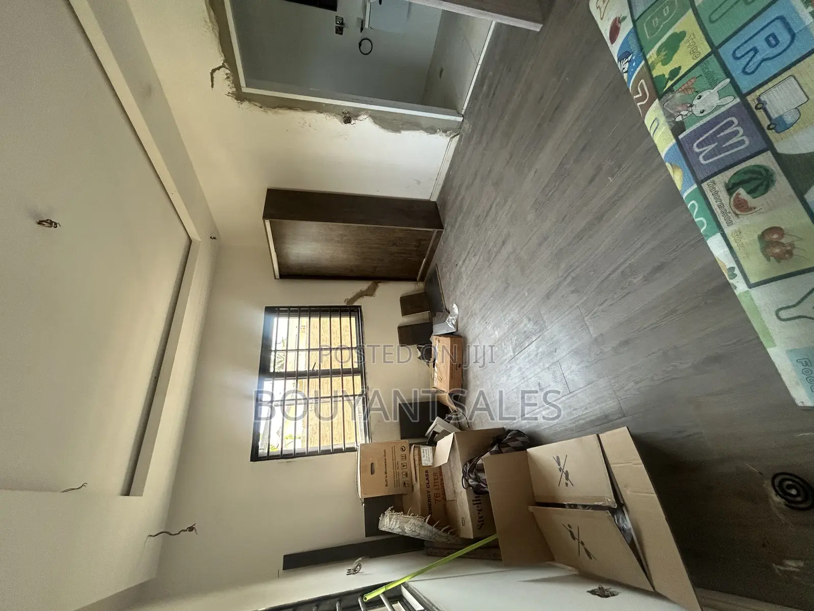 3bdrm House in Old Ashongman for sale