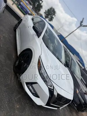 Nissan Sentra 2021 White