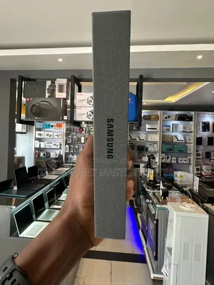 New Samsung Galaxy S26 Ultra 5G 1 TB Black