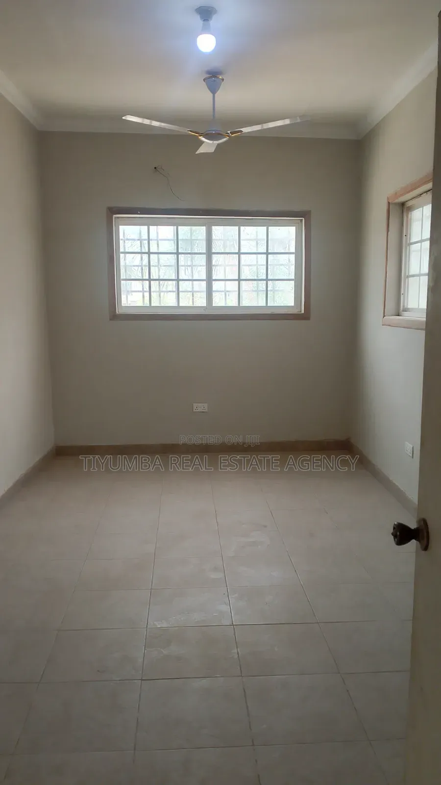 3bdrm Apartment in Tiyumba Real Estate, Ga East Municipal for rent
