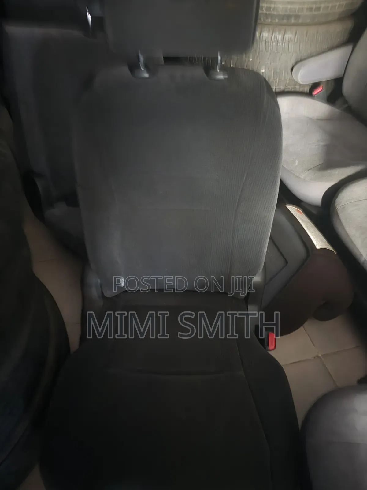 Voxy Seats