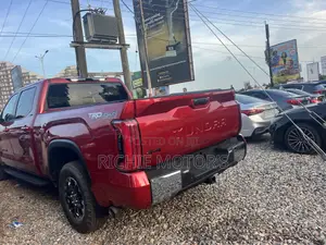 Toyota Tundra Limited CrewMax 6.5' Bed 2024 Red