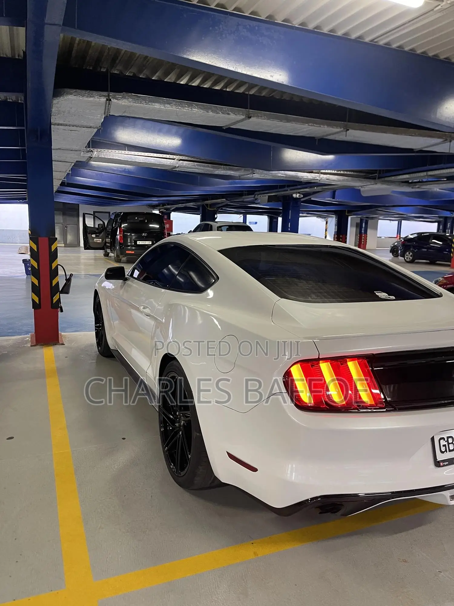 Ford Mustang V6 Fastback 2016 White