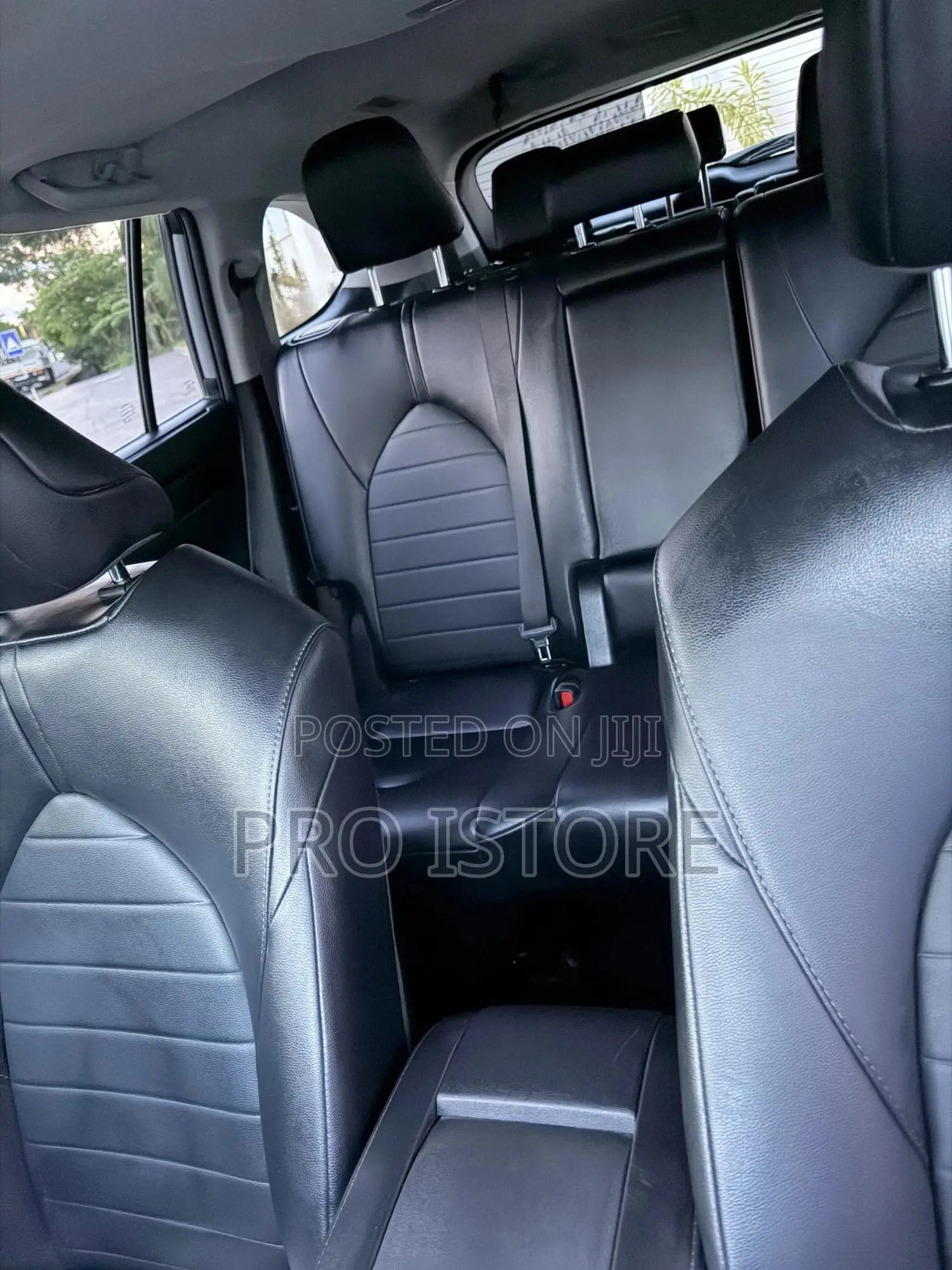 Toyota Highlander XLE AWD 2024 Silver