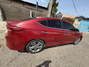 Hyundai Elantra 2017 Red