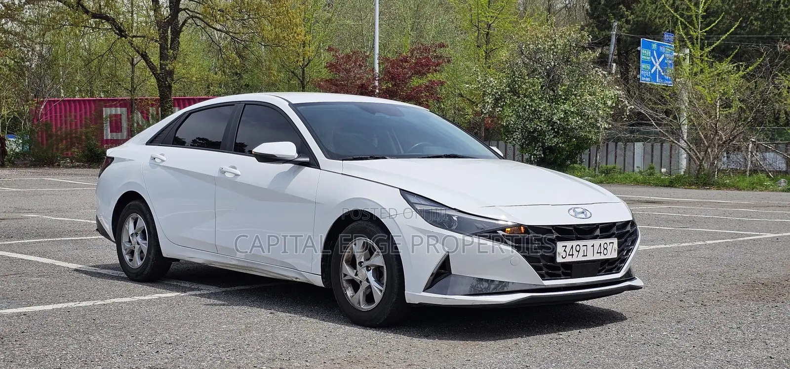 Hyundai Avante 2021 White
