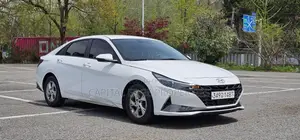 Hyundai Avante 2021 White