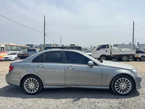 Mercedes-Benz C220 Classic 2014 Silver