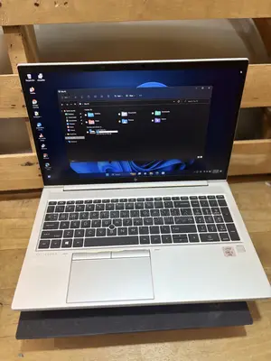 Laptop HP EliteBook 850 G8 16GB Intel Core i5 SSD 512GB
