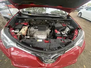Toyota RAV4 2017 Red