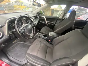 Toyota RAV4 2017 Red