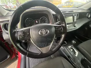 Toyota RAV4 2017 Red