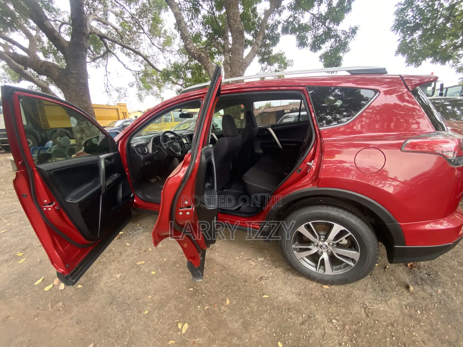 Toyota RAV4 2017 Red