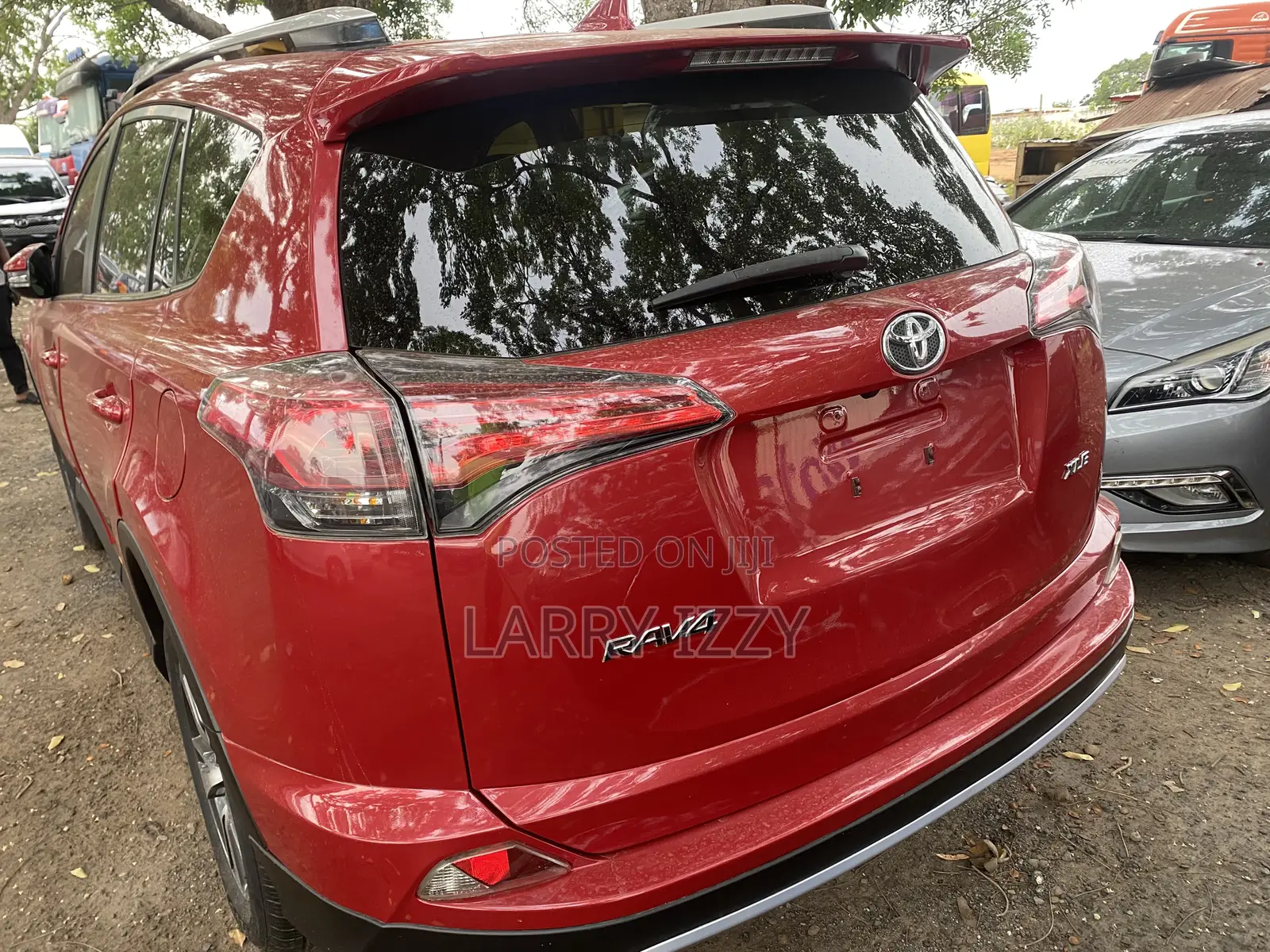 Toyota RAV4 2017 Red