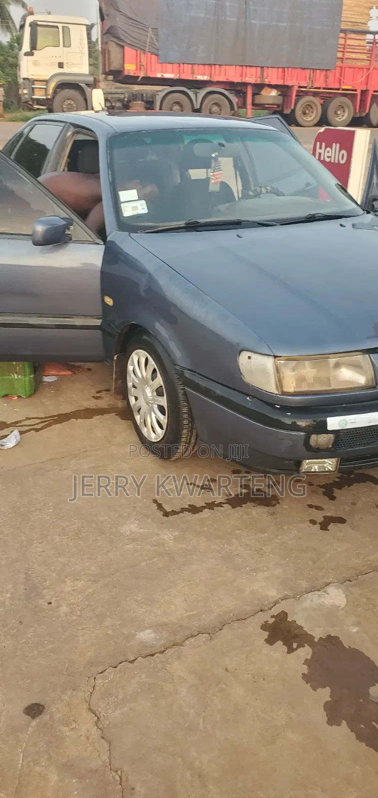 Volkswagen Passat GLS Sedan 1998 Teal