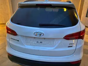 Hyundai Santa Fe 2015 White