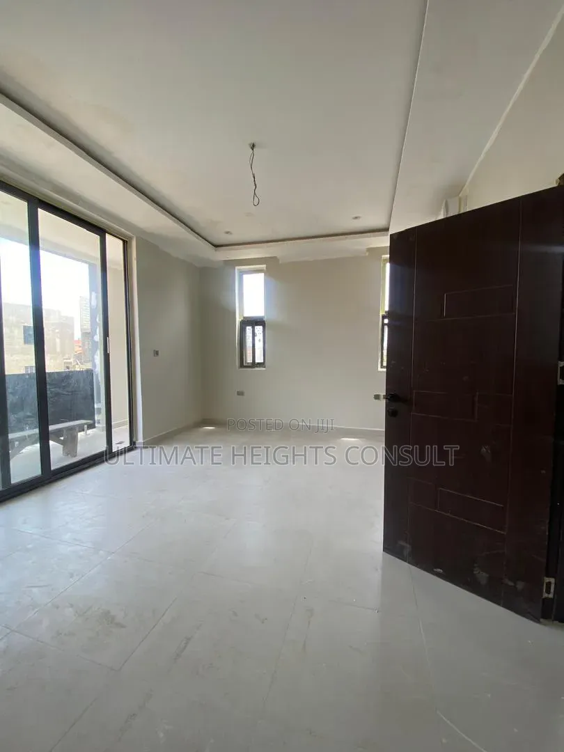 3bdrm House in Community 18, Melcom for sale