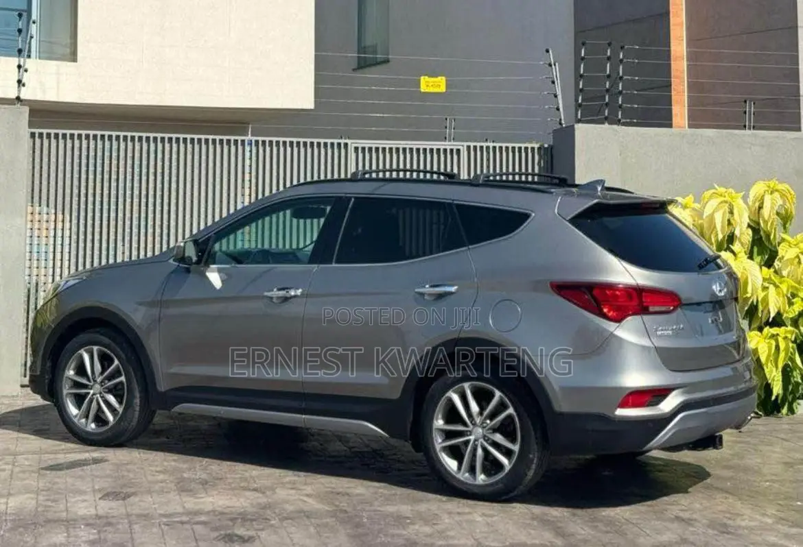 Hyundai Santa Fe 2016 Gray