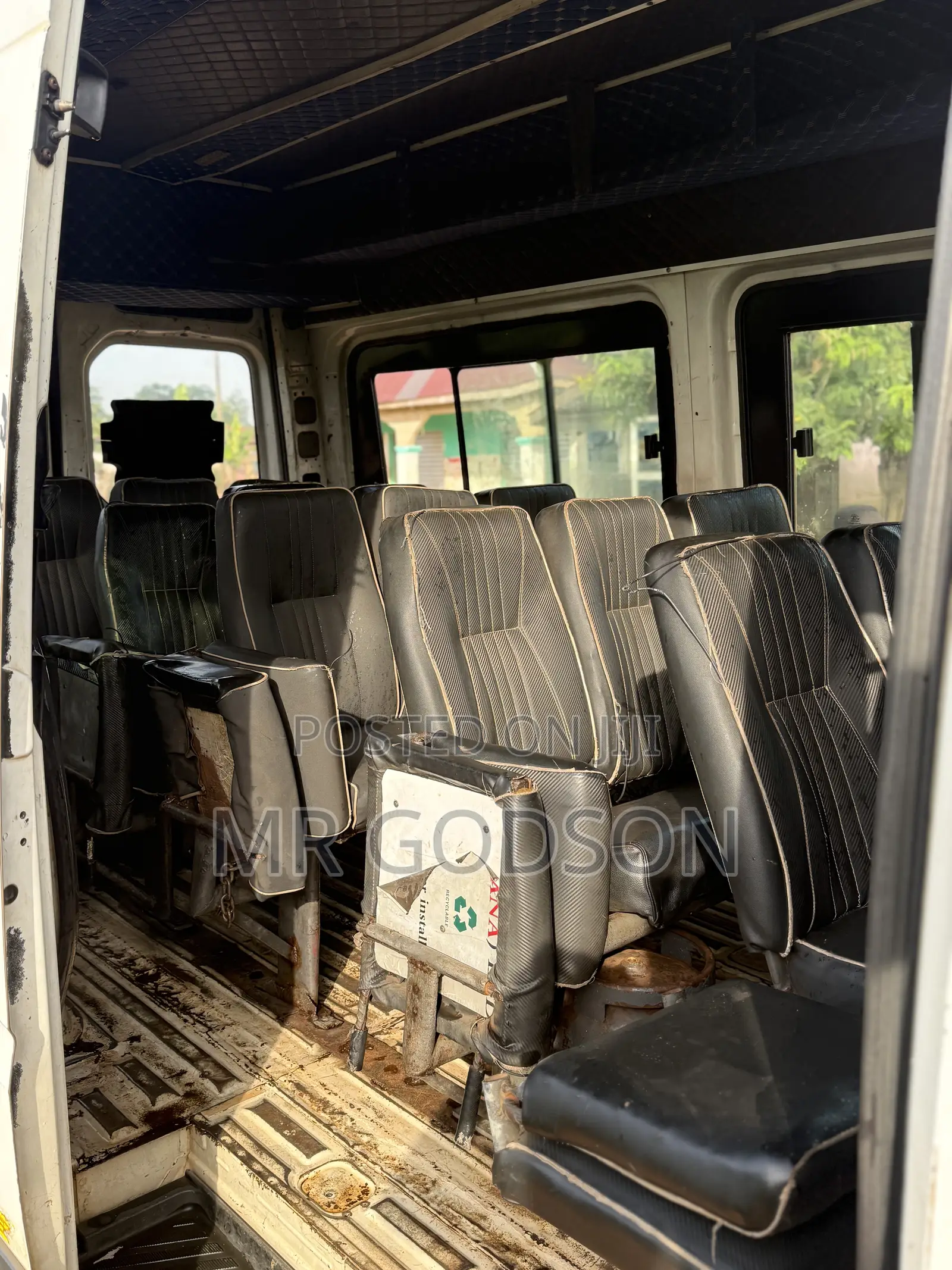 Mercedes-Benz Sprinter 2000