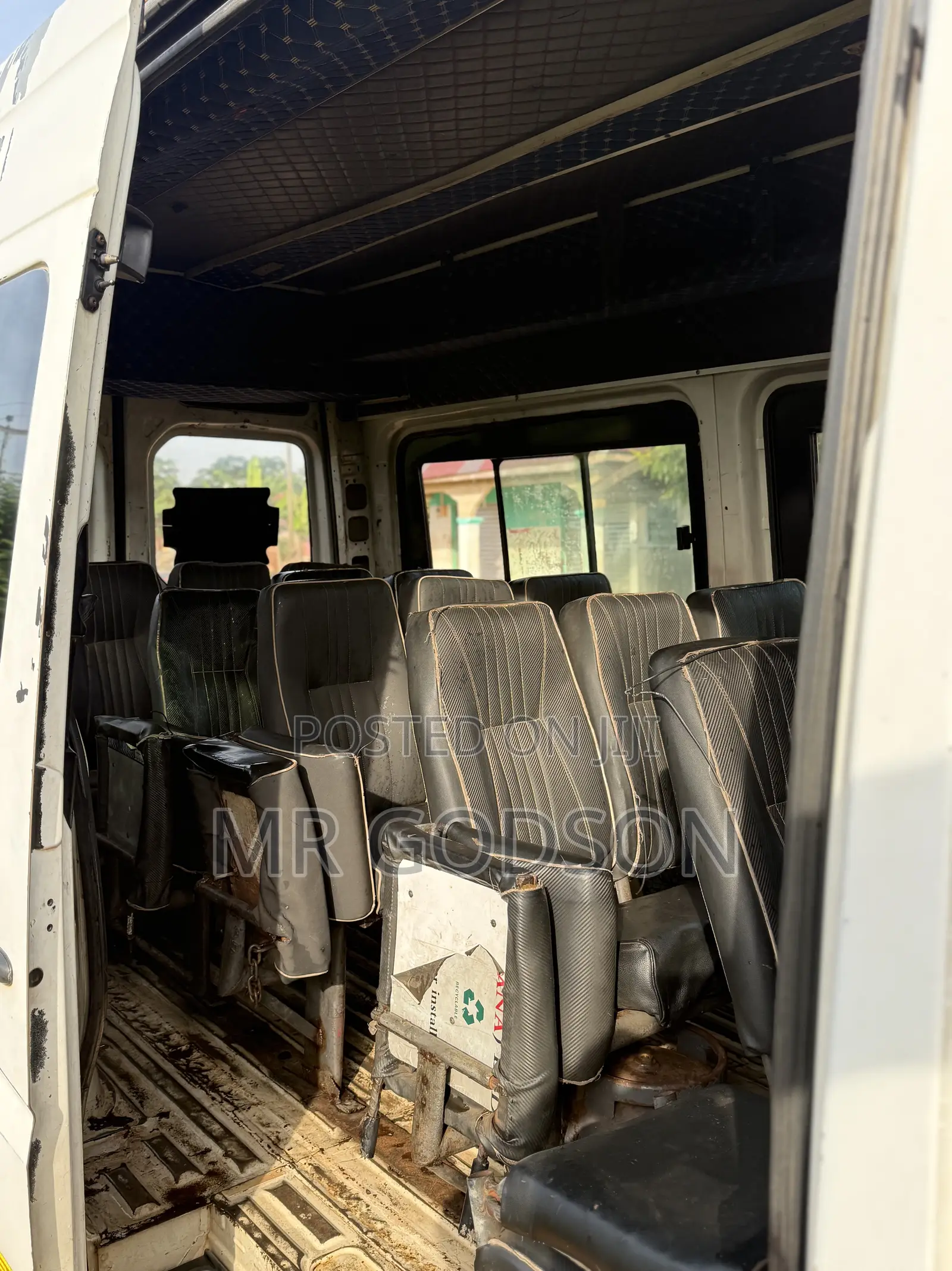 Mercedes-Benz Sprinter 2000