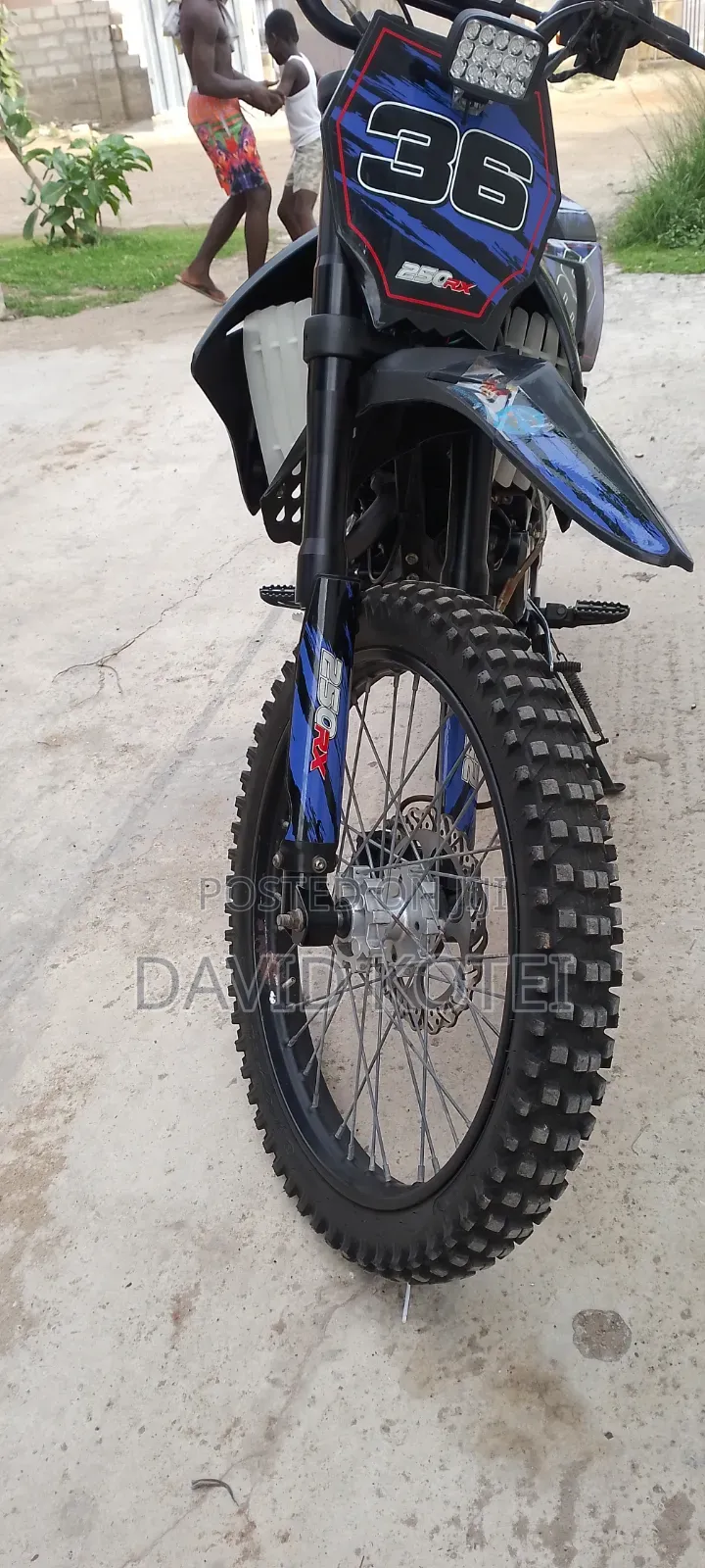 Honda 2018 Blue