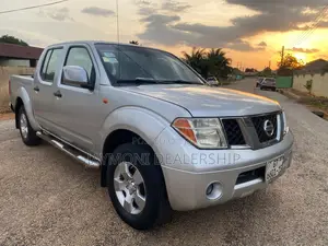 Nissan Navara 2015 Silver