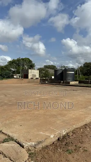 Washing Bay for Rent in Tema
