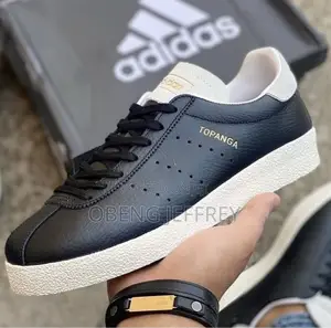 Original Adidas Topanga White Sole, Upper Black