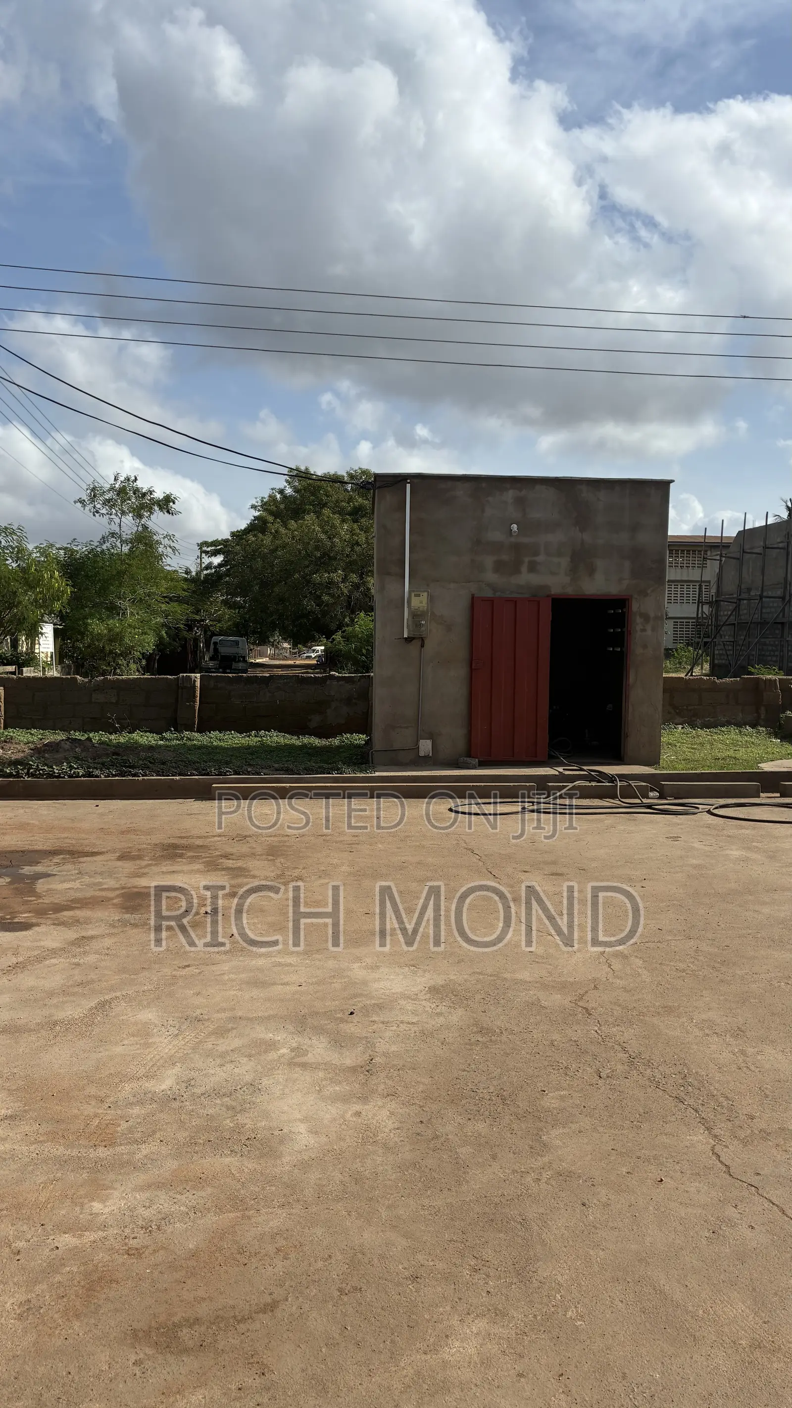 Washing Bay for Rent in Tema