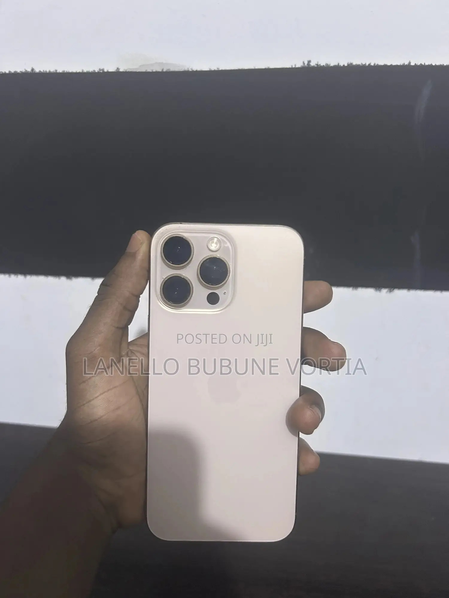 Apple iPhone 16 Pro Max 256 GB Gold