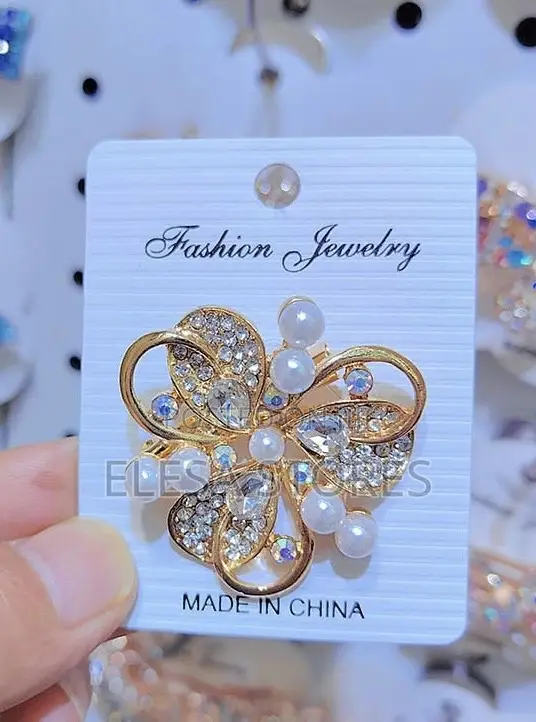 Stylish Brooches