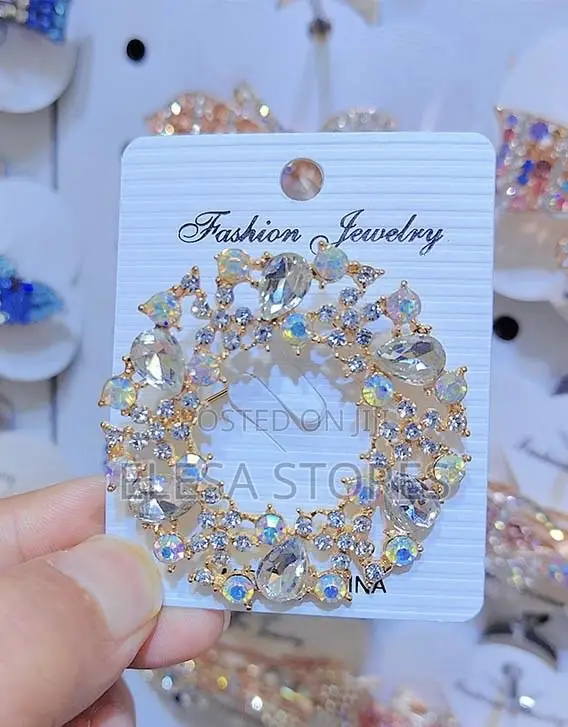 Stylish Brooches