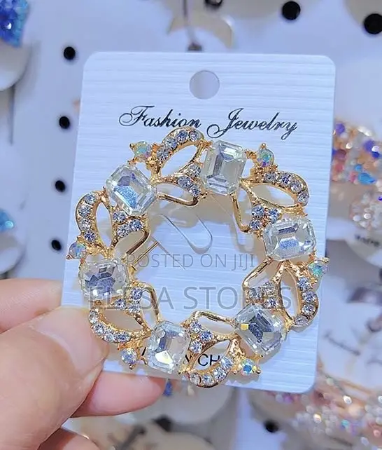 Stylish Brooches
