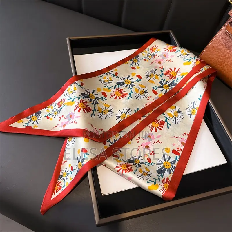 Luxury Pointed Neck Scarfs