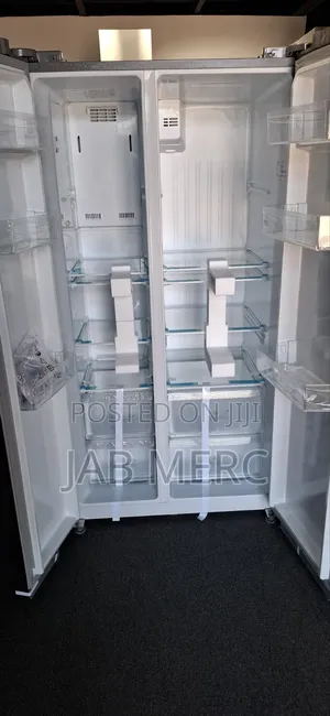90cm Side by Side Silver Fridge With Freezer on Left and Fridge Right