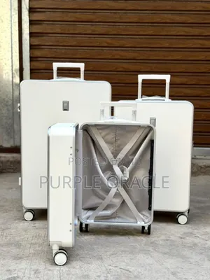 White 3-Piece Suitcase for Gentlemen.