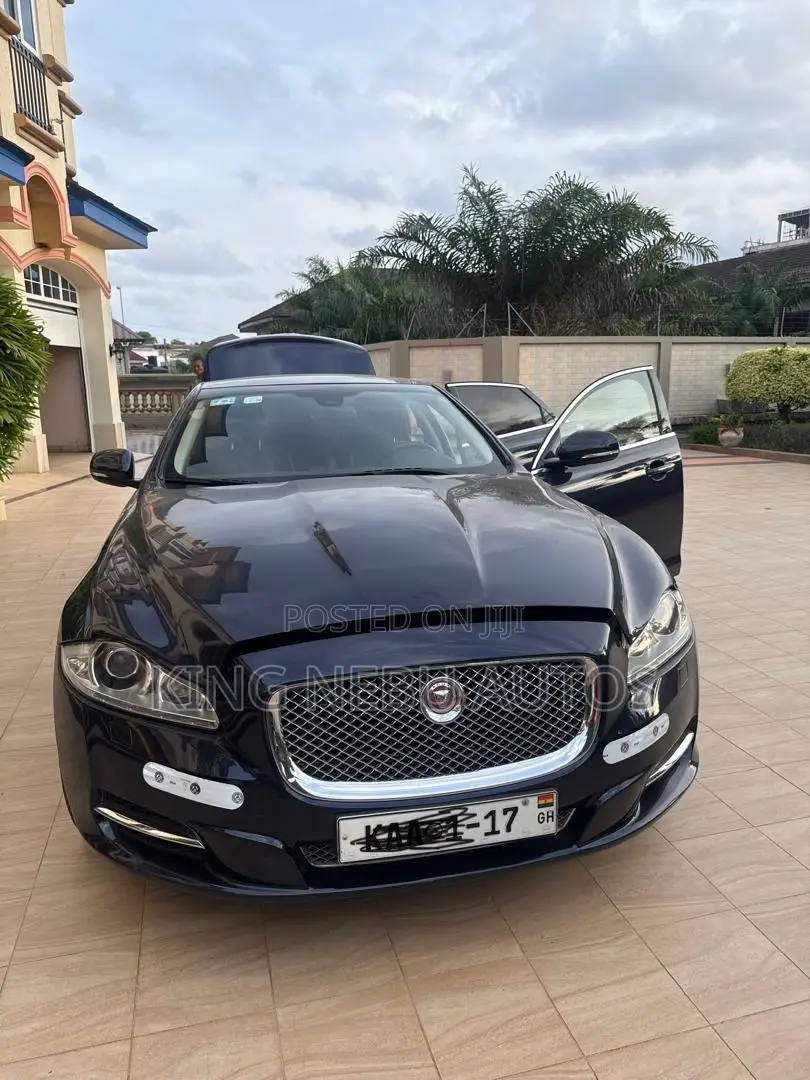Jaguar XJ XJL Portfolio AWD 2017 Blue