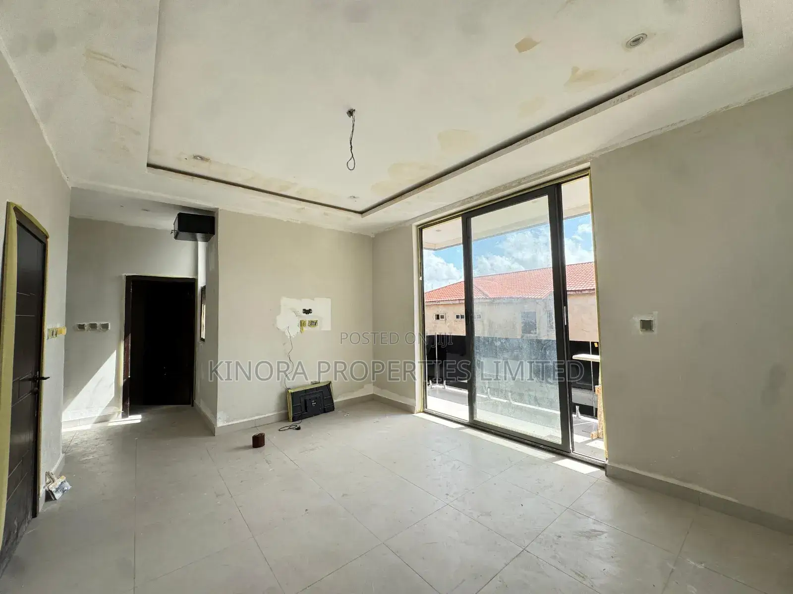 4bdrm Duplex in Davtraco Estate, American House for sale