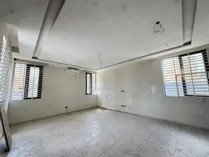4bdrm Duplex in Davtraco Estate, American House for sale