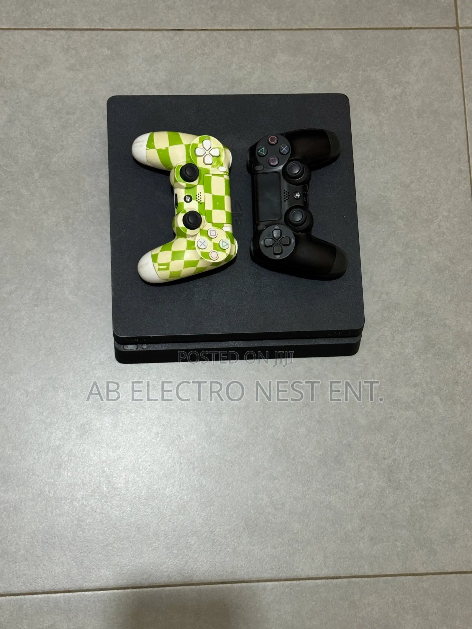 Ps4 Slim With 7 Games Installed With 2 Controllers
