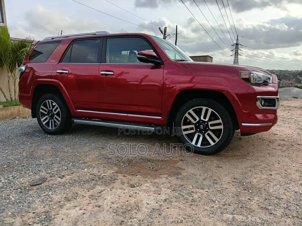 Toyota 4-Runner Limited 2021 Red