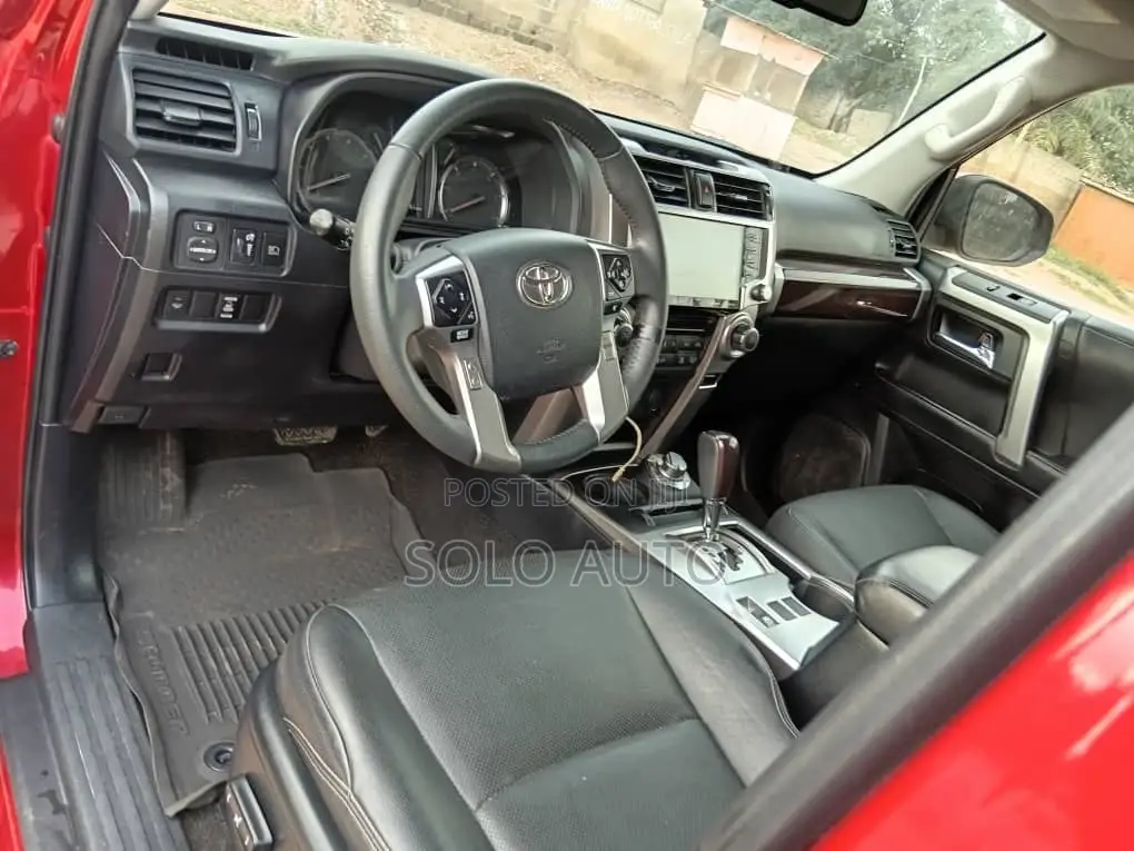 Toyota 4-Runner Limited 2021 Red