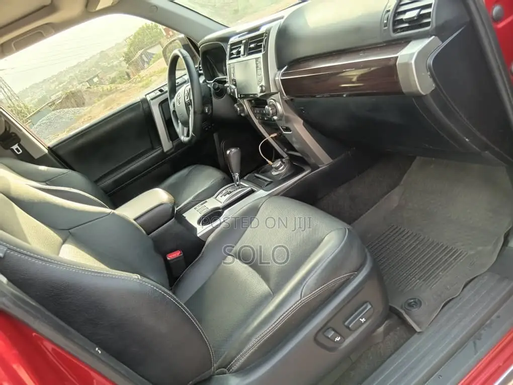 Toyota 4-Runner Limited 2021 Red
