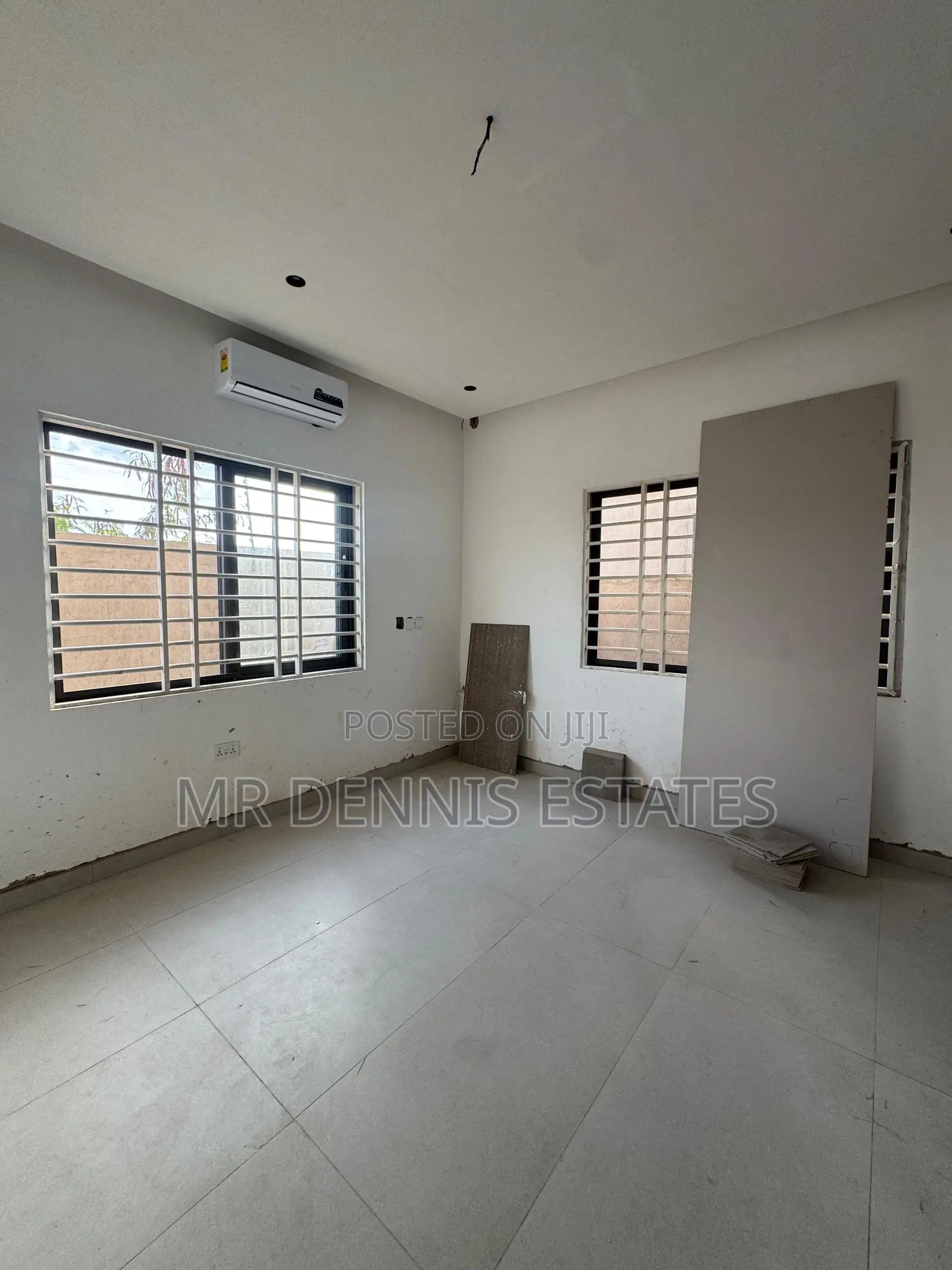 3bdrm House in Mr Dennis Estates, Pokuase for sale