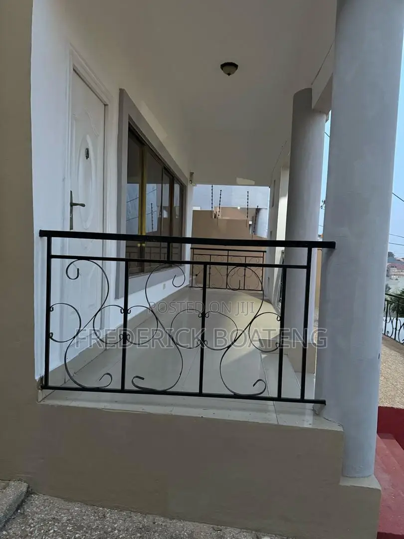 3bdrm House in Police Station for sale